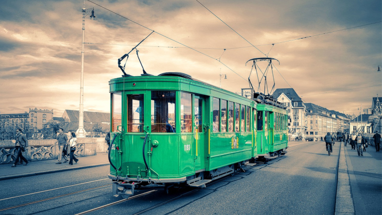 One tram